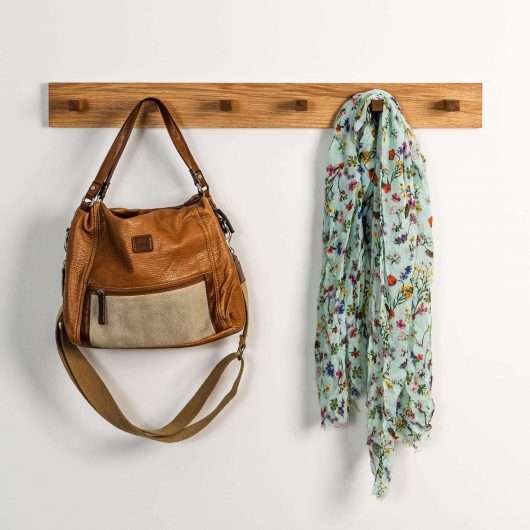 Drveni čiviluk za zid sa šest kačaljki - CH_UNIQ_19